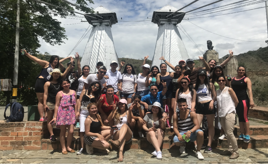 Planes Antioquia Hacienda Nápoles Medellín Santa Fe de Antioquia Guatapé